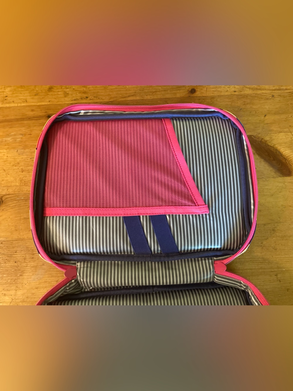Brand New! Tutti Frutti Planetbox Lunchbox bag from Williams-Sonoma. - Picture 3 of 5